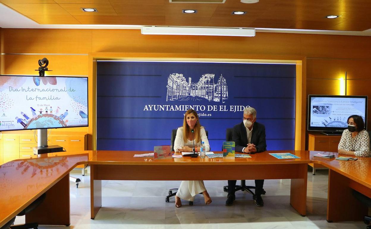El Ayuntamiento lanza la aplicación 'Diverhome' en apoyo a la coeducación