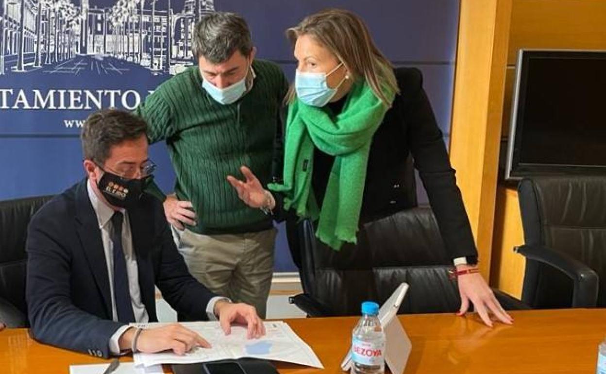 El Ayuntamiento de El Ejido renovará el suelo del pabellón de Las Norias