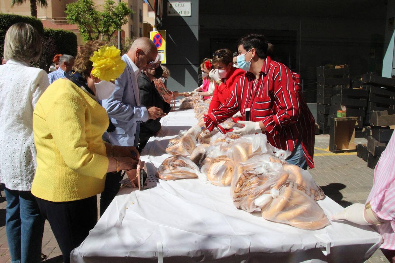 Fotos: Mile de personas acompañan a San Marcos por las calles de El Ejido