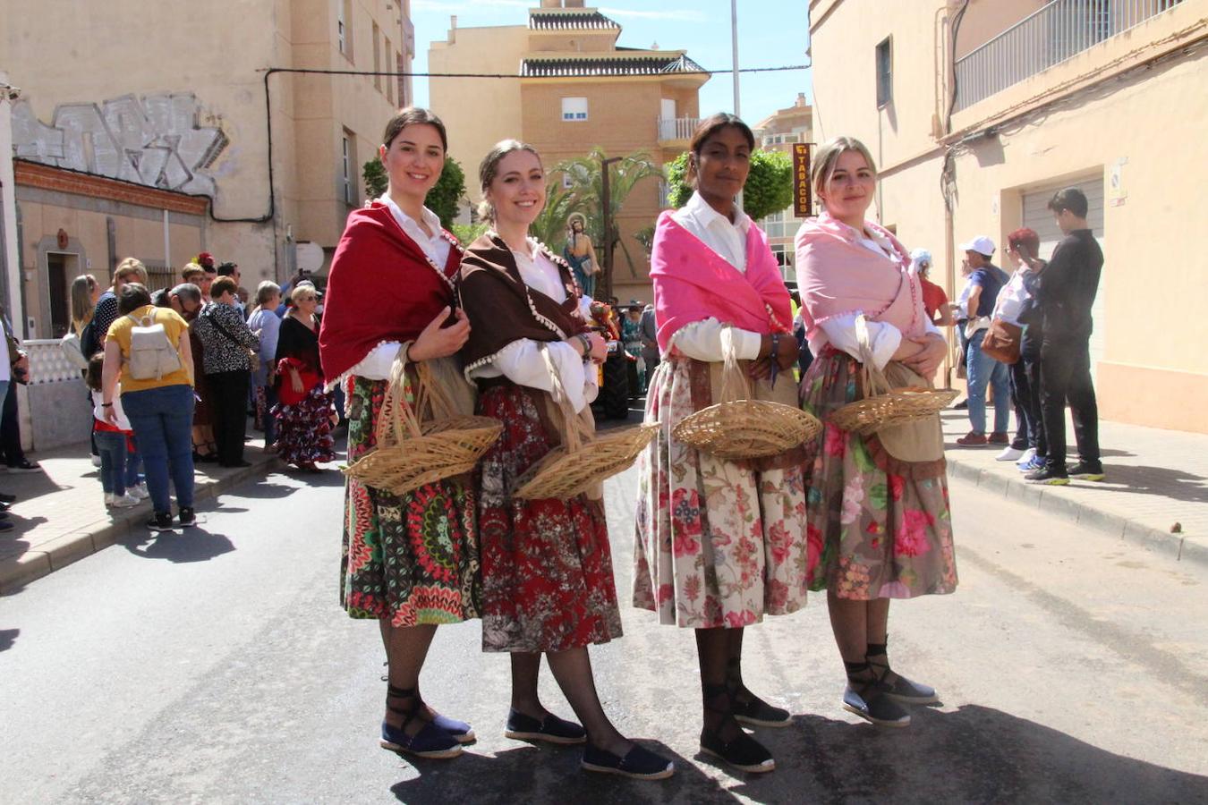 Fotos: Mile de personas acompañan a San Marcos por las calles de El Ejido
