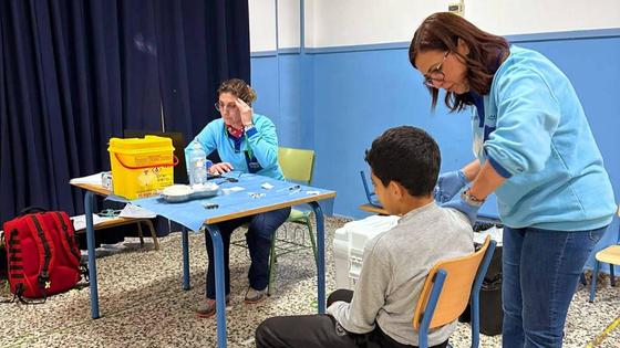 Distrito Poniente inicia la vacunación frente al virus del papiloma humano en colegios