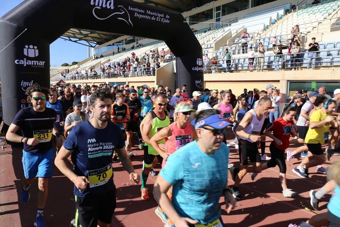 El Ejido vive su XVI Media Maratón 'Ciudad de las Hortalizas'