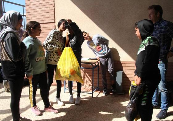 Los alumnos del IES Francisco Montoya diseñan un robot para ayudarles a reciclar