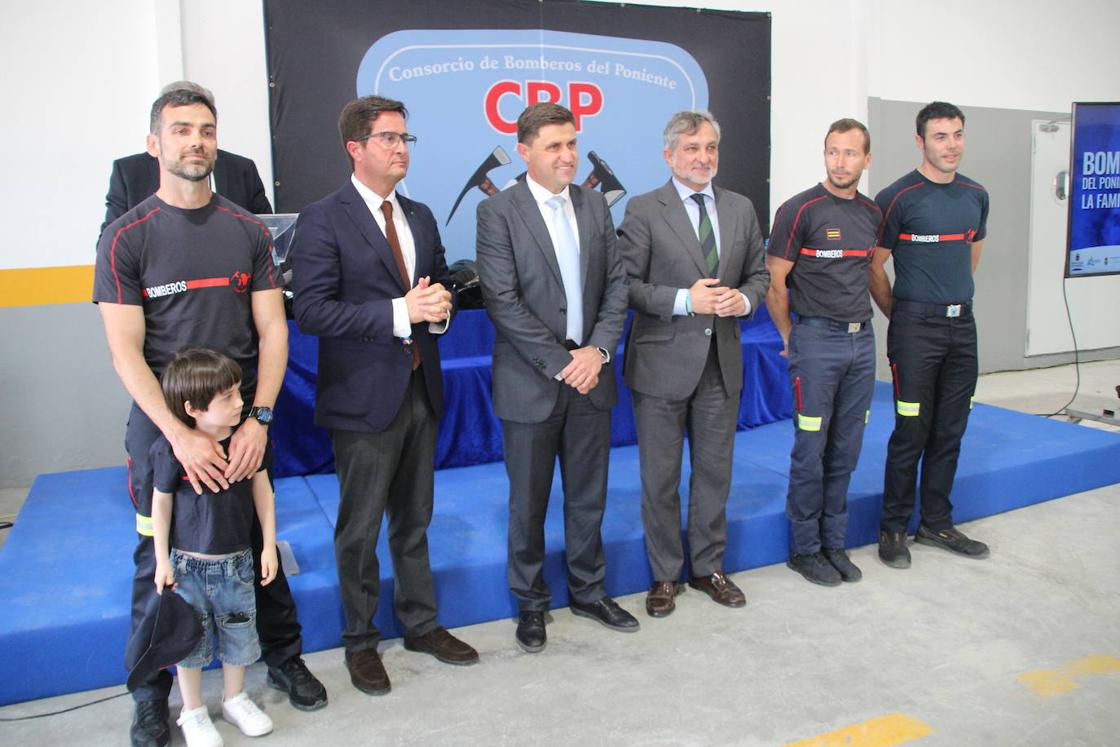 Inauguración de la ampliación del Parque de Bomberos de El Ejido