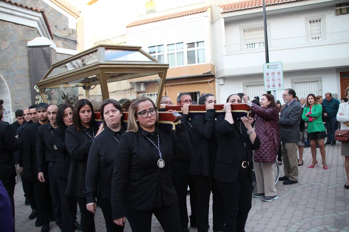 Balerma procesiona al Santo Entierro de Nuestro Padre Jesús de la Redención