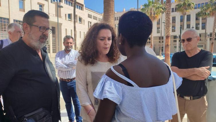 La situación de la Balsa del Sapo y la playa de Balerma, en la agenda de Inmaculada Nieto en El Ejido