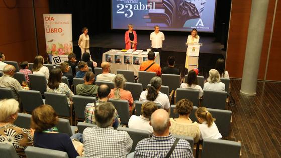 Yassmin Jahknin, Sofía García, Francisca Rubí y Santiago Girón, ganadores del XXXI Certamen Literario
