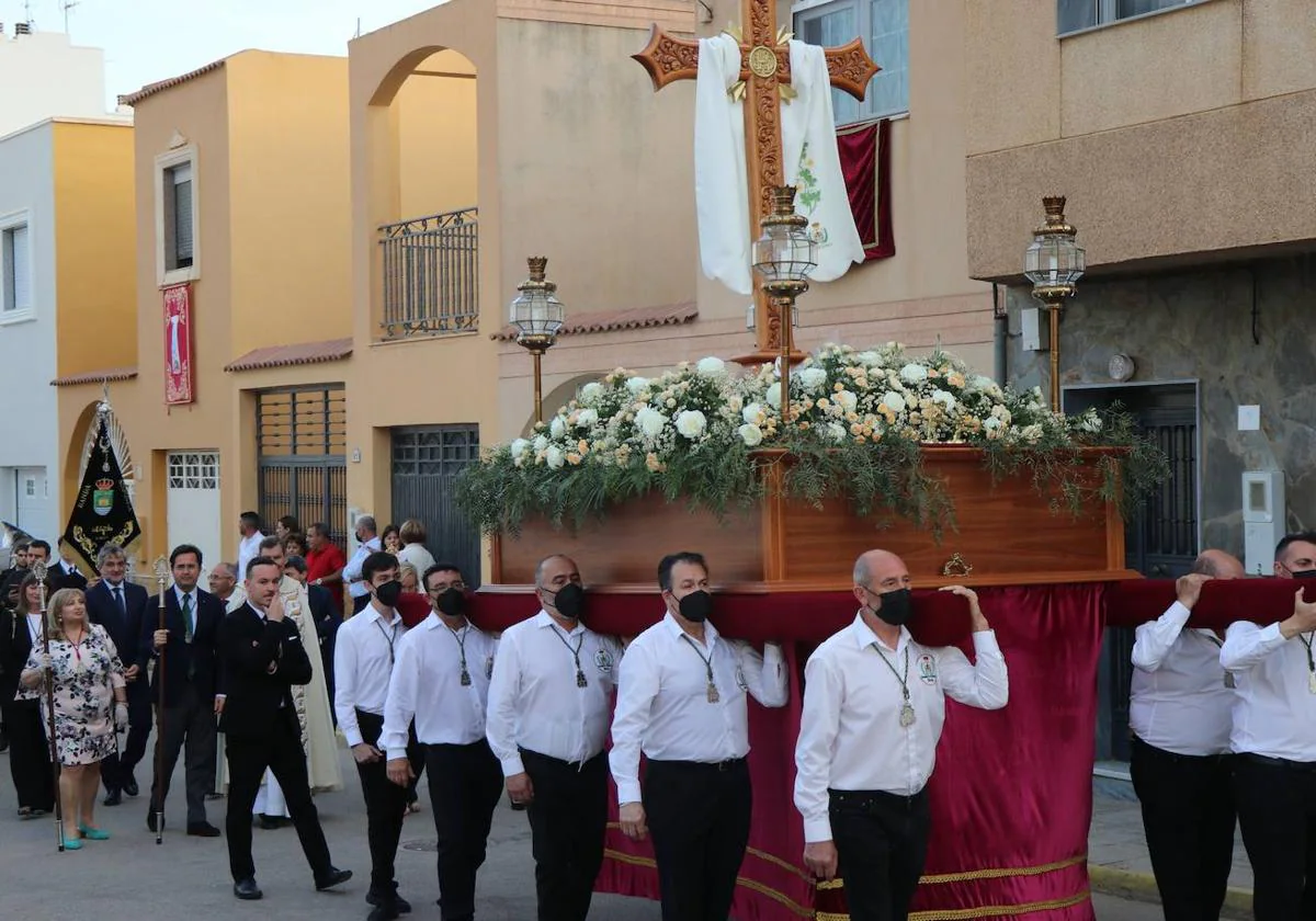 Arrancan las fiestas del barrio de Ejido Norte de las Cruces de Mayo