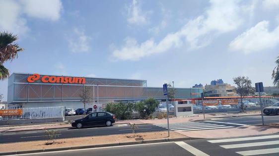 Un nuevo supermercado abre sus puertas en el núcleo de Almerimar