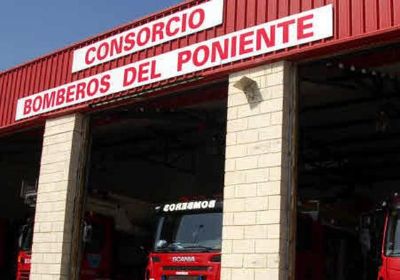Bomberos del Consorcio del Poniente.