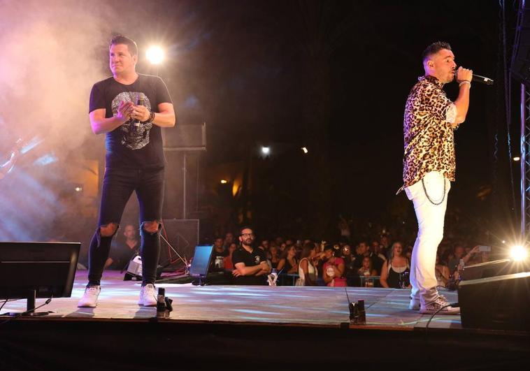 5000 personas llenan el Parque El Palmeral de Balerma en el concierto de Andy y Lucas