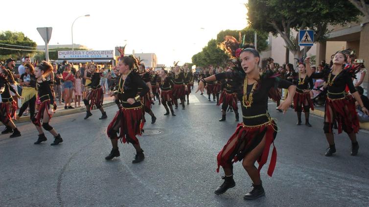 Juegos populares, deporte, música y devoción en las fiestas de San Agustín