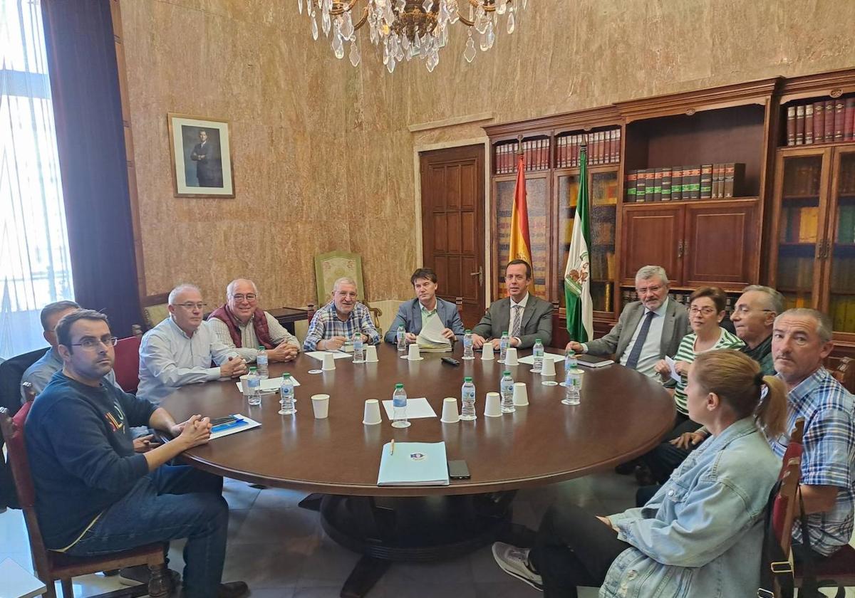 Subdelegación anuncia una inminente aportación de 23.500 metros cúbicos de arena a Balerma