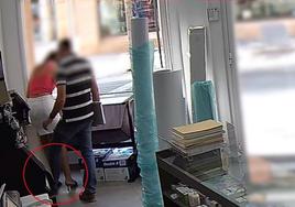 Imágenes del detenido en El Ejido por grabar a una empleada.