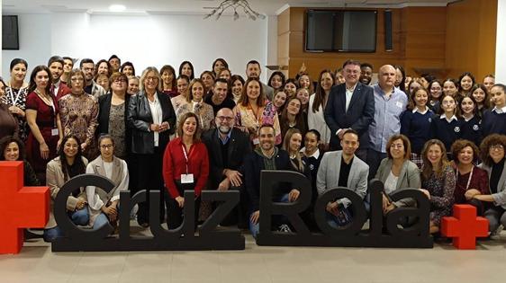 Cruz Roja El Ejido atiende durante 2023 a 3.000 personas