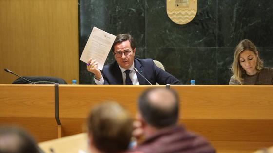 Las necesidades educativas de El Ejido enfrentan a PP y PSOE