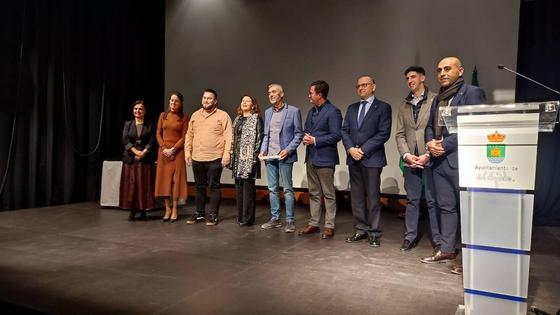 Crespo entrega ayudas por 6,5 millones para modernizar el campo almeriense