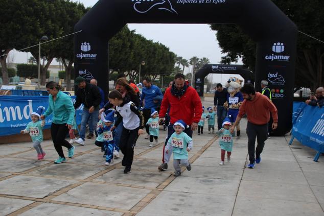 Fotos: El Ejido despide 2022 a la carrera y entra en 2023 haciendo deporte