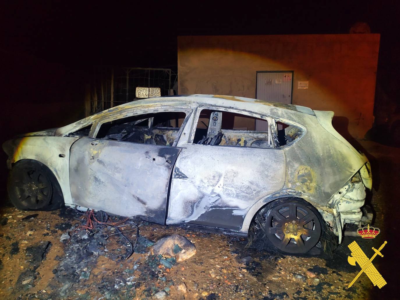 Detenido por calcinar siete coches, quemar un invernadero y amenazar a sus víctimas en El Ejido