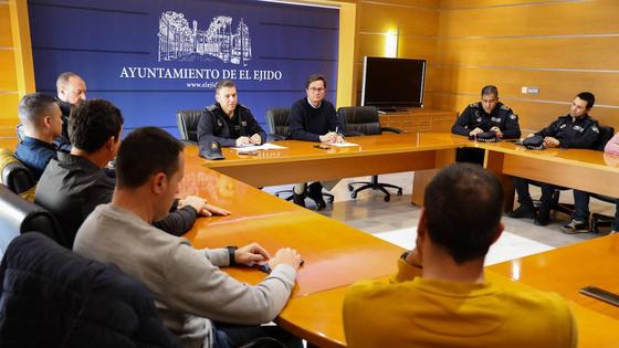 La Policía Local de El Ejido evita una media de 150 ocupaciones ilegales al año