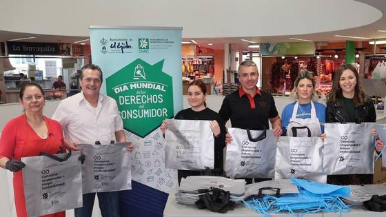 La OMIC reivindica un consumo responsable y promociona el comercio de proximidad