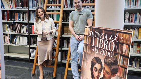 Sonsoles Ónega, Lorenzo Silva, Blue Jeans y Juan Gómez Jurado en la Feria del Libro ejidense