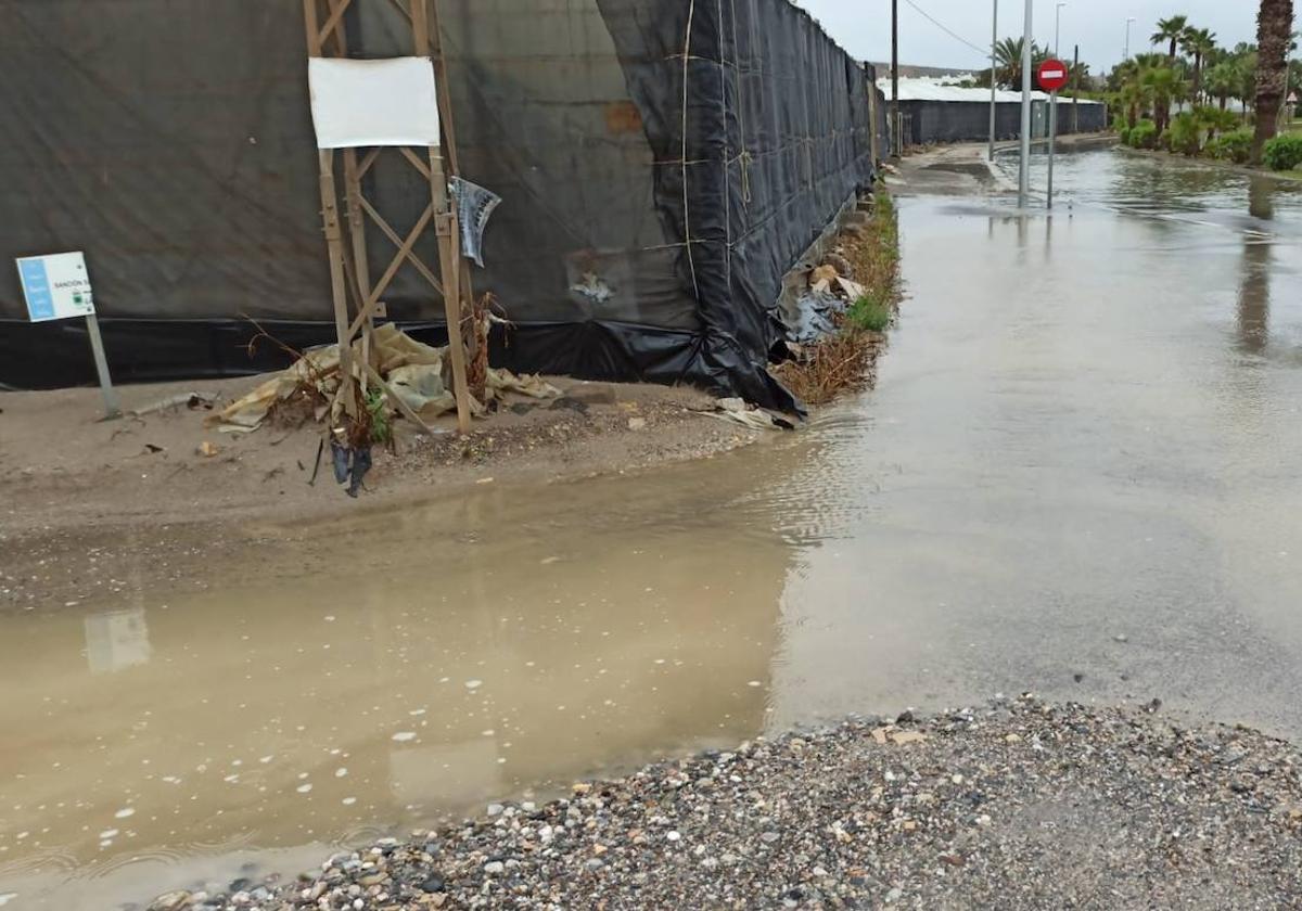 El PSOE denuncia los problemas que sufre El Ejido con cada lluvia