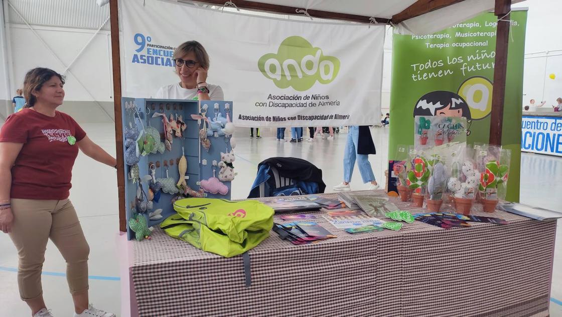 Una treintena de entidades participan en el IX Encuentro Asociativo