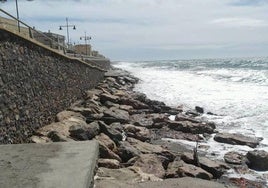 IU El Ejido muestra su apoyo a las peticiones de la Plataforma en Defensa de la Playa de Balerma