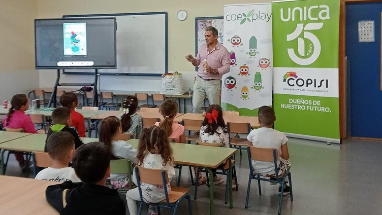 Los más pequeños, protagonistas del inicio de la Semana Saludable de El Ejido