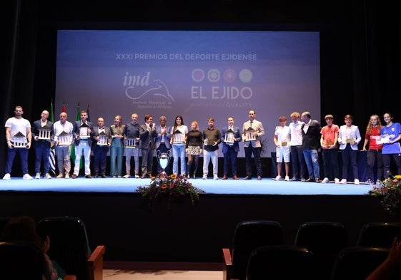 El Ejido saca pecho de sus grandes deportistas de presente y futuro