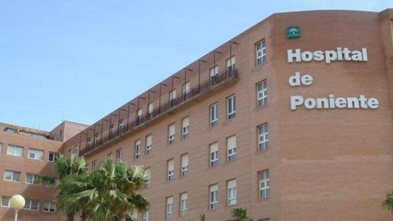 La Unidad de Medicina Tropical de Poniente se niega a trabajar «como hace 20 años» ante el cambio de categoría