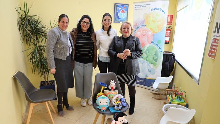 El Ejido realiza una entrega solidaria de juguetes a los Centros de Atención Infantil Temprana del municipio