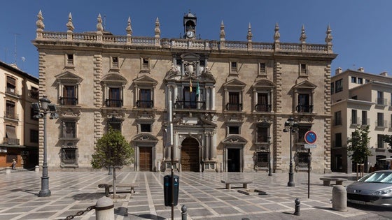 El TSJA ratifica casi 15 años de cárcel a un colaborador del 11M que intentó matar a un guardia civil en Almerimar