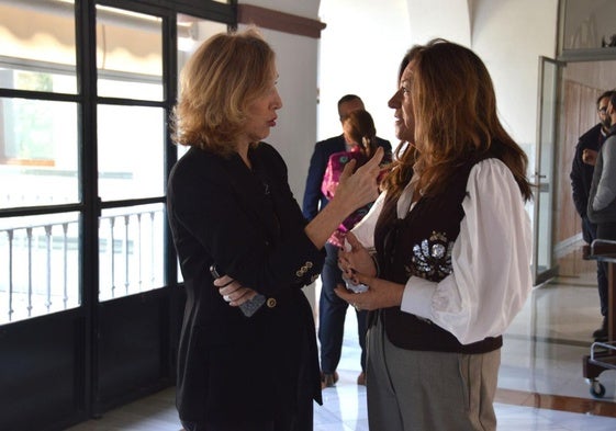 Julia Ibáñez: «María Jesús Montero impidió la construcción del IES de Almerimar que pronto será realidad con Juanma Moreno»