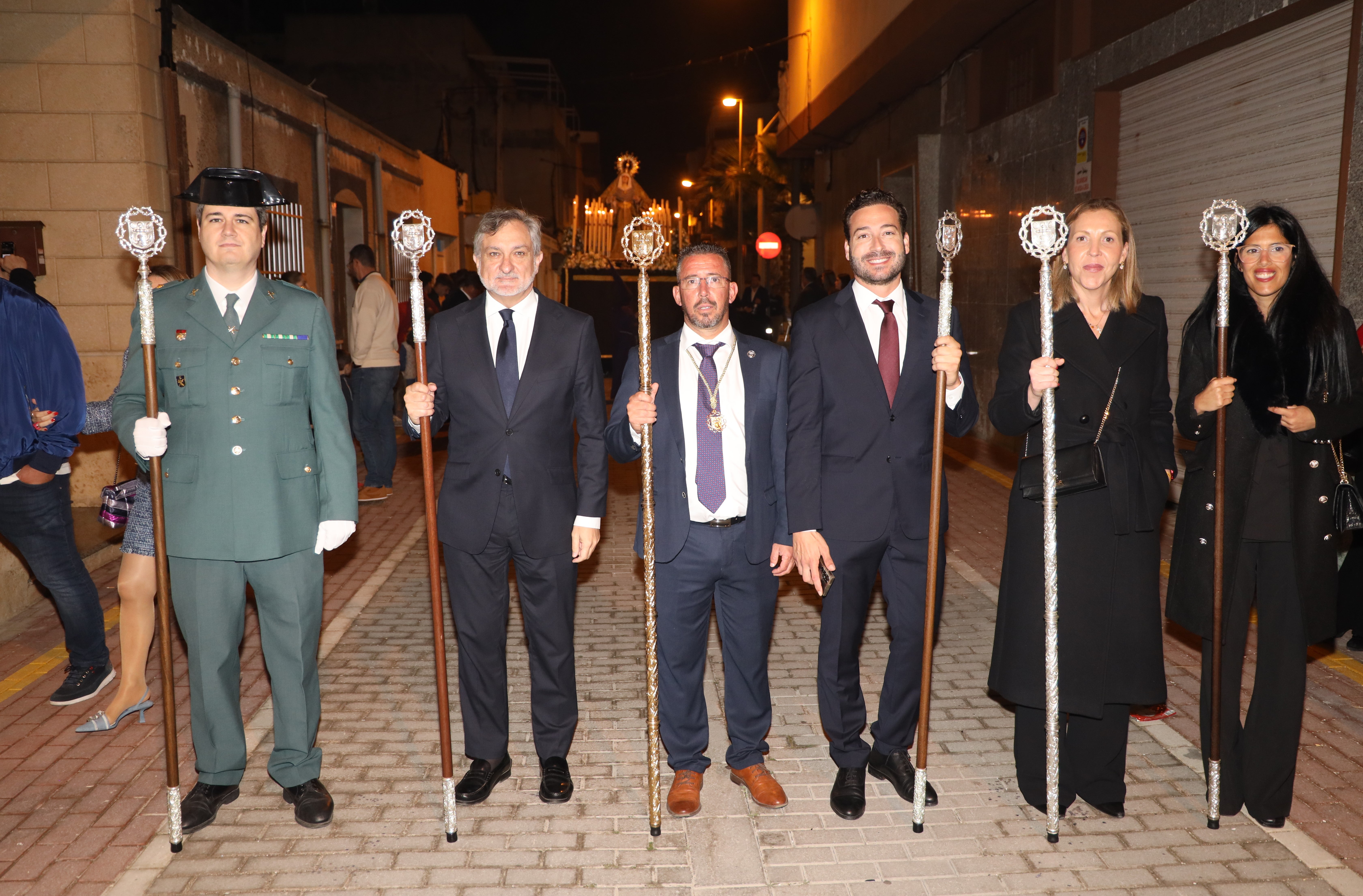 Nuestro Padre Jesús Nazareno y Nuestra Señora de los Dolores, en procesión