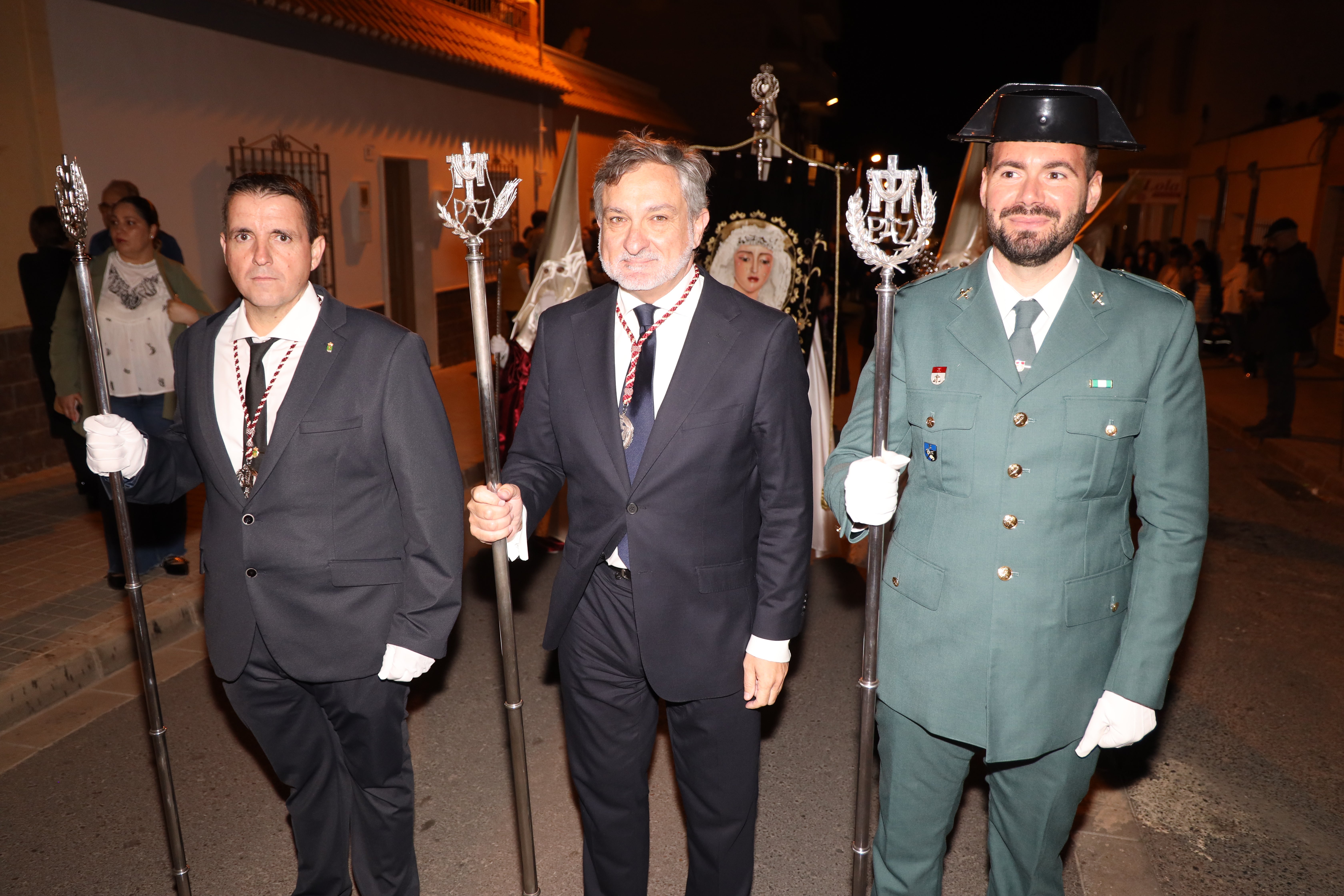 El Santísimo Cristo de la Paz y Nuestra Señora de los Dolores, en procesión