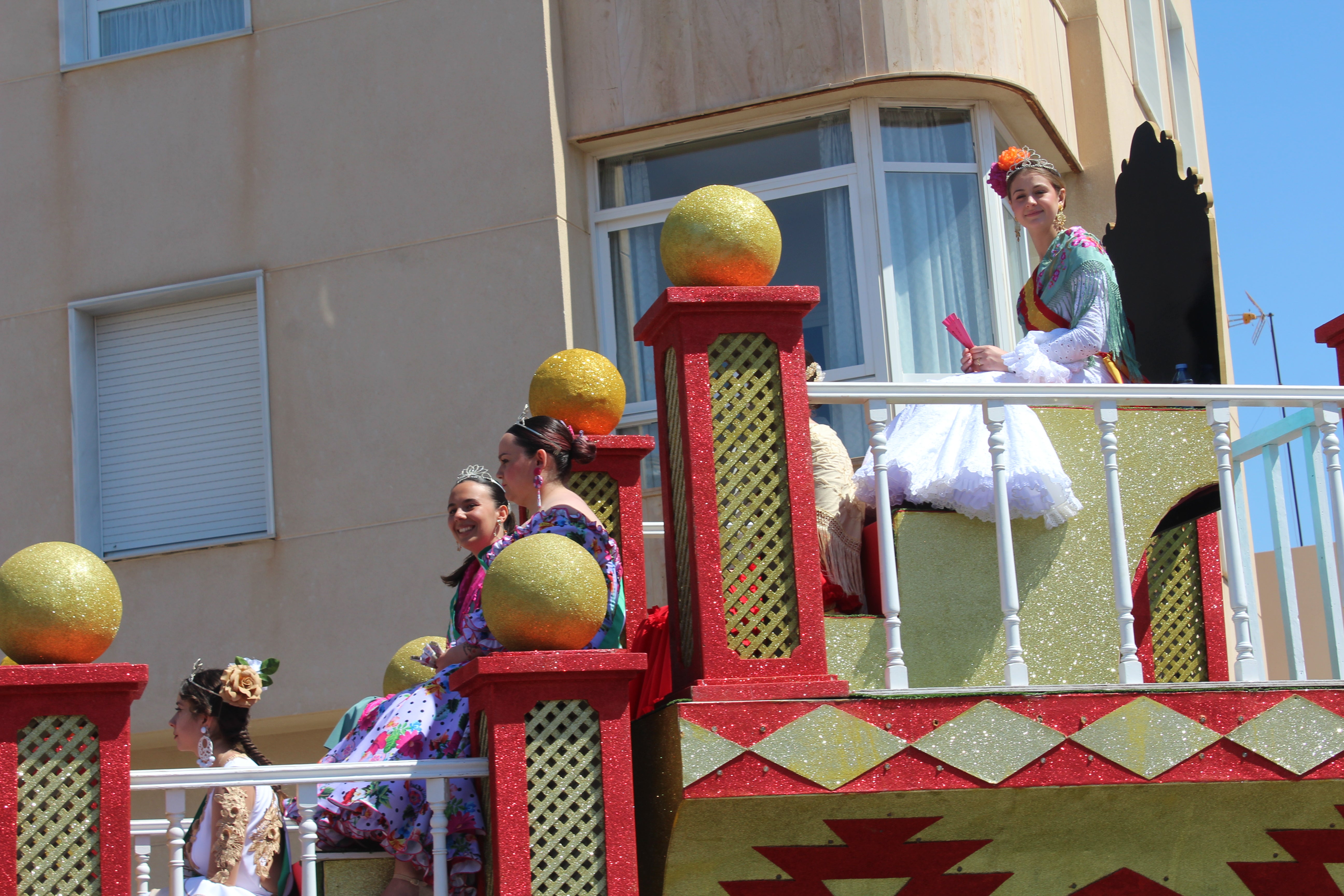 Colorido en la procesión - romería de San Marcos, en imágenes