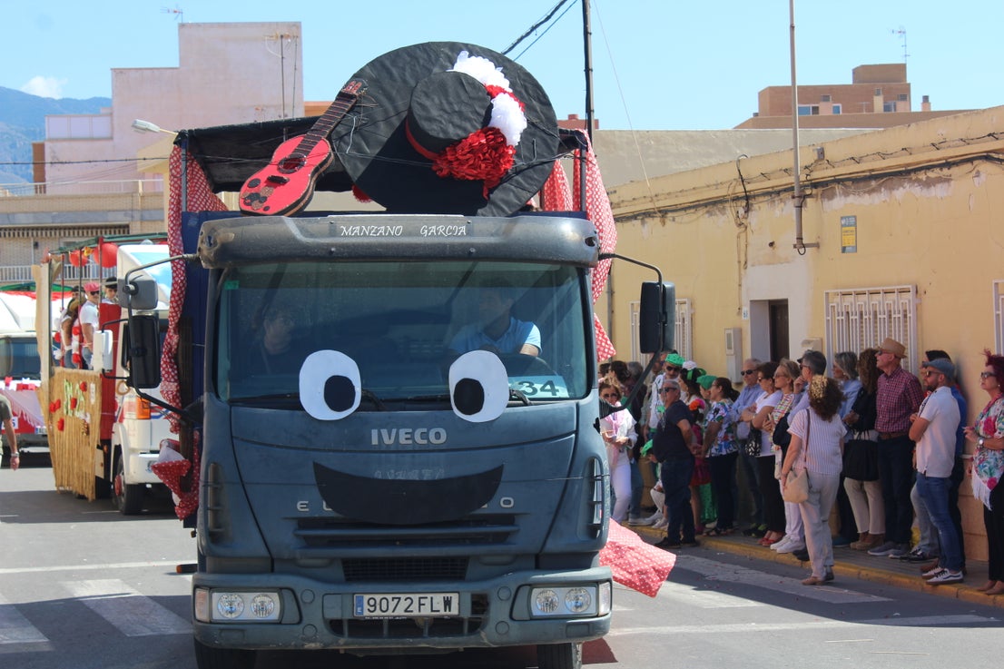 Colorido en la procesión - romería de San Marcos, en imágenes
