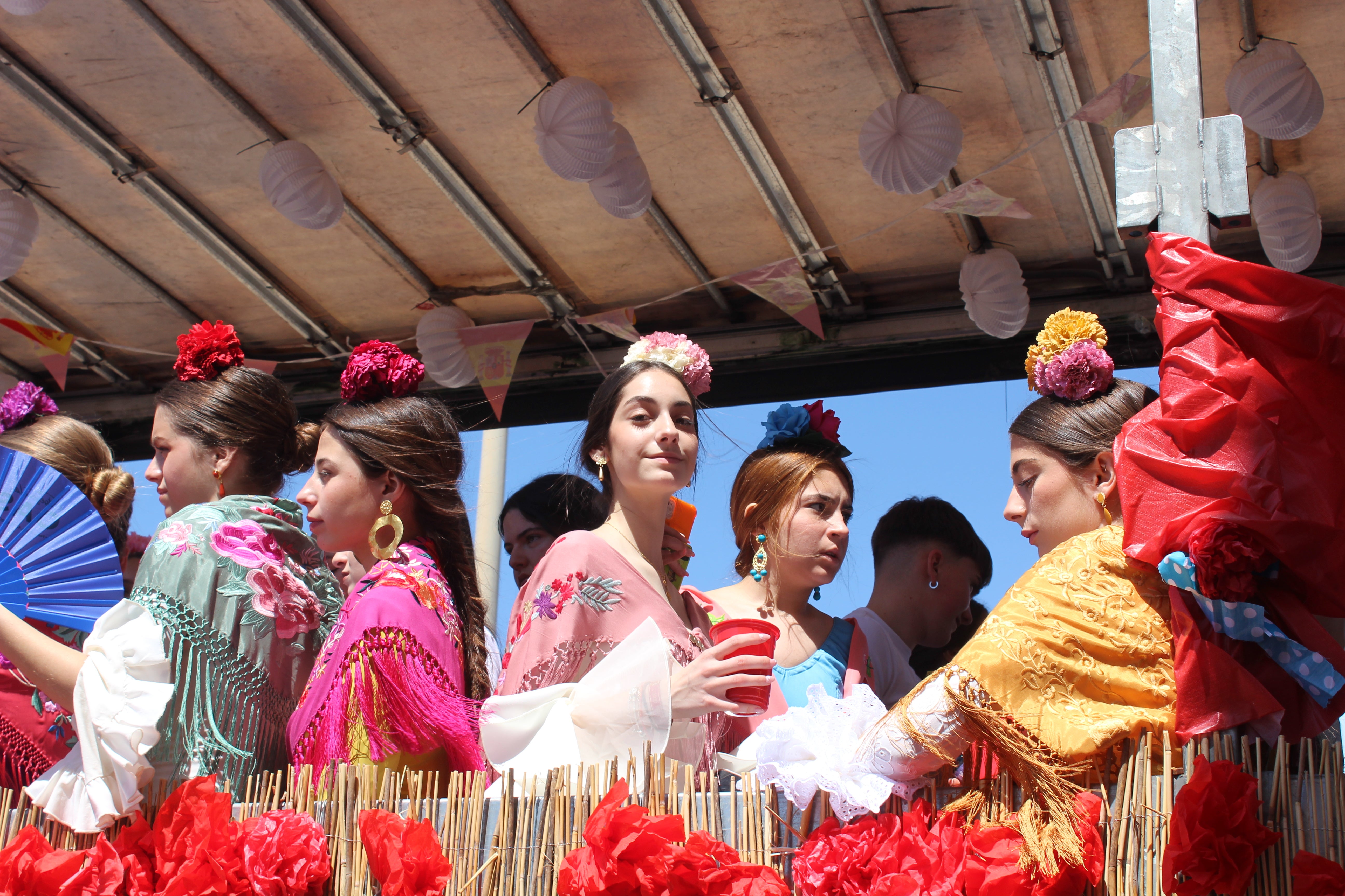 Colorido en la procesión - romería de San Marcos, en imágenes