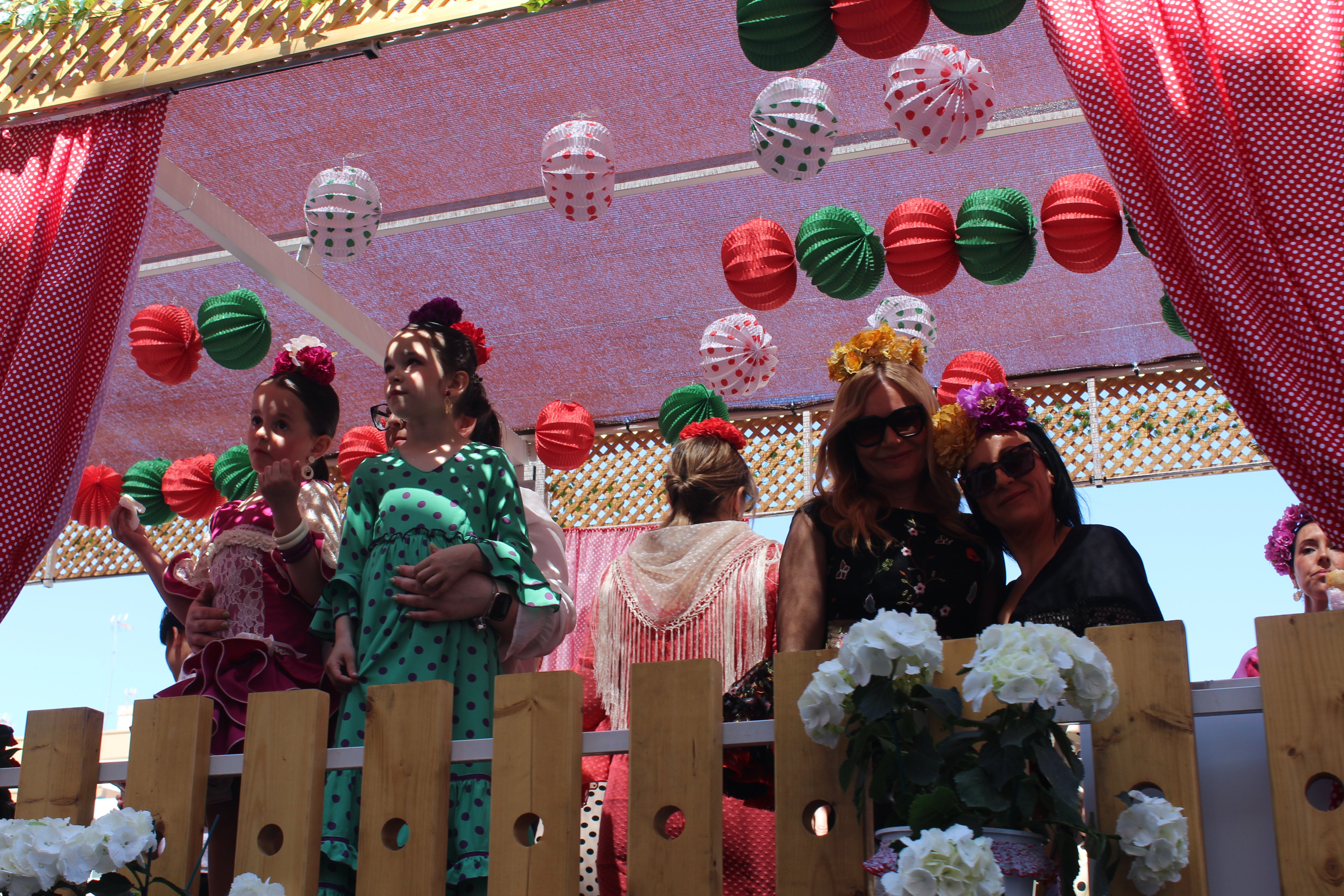 Colorido en la procesión - romería de San Marcos, en imágenes