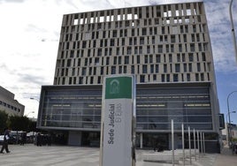 Condenado en Almería por desactivar nueve días su dispositivo de orden de alejamiento sobre su expareja