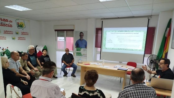 IU El Ejido renueva su coordinadora local encabezada por Enrique Usoz