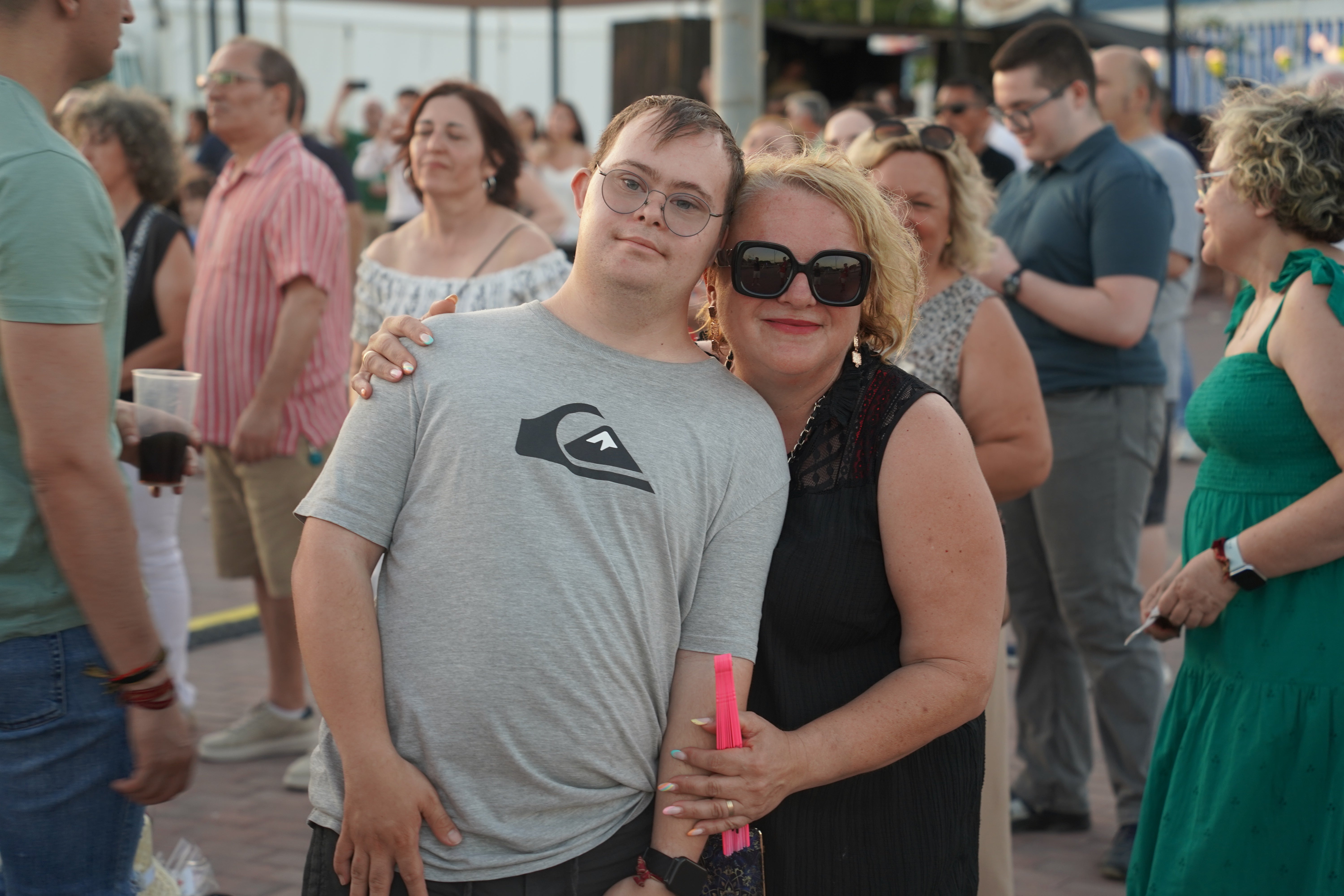 El Ejido vibra con Los Vinilos