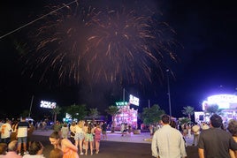 Pirotecnia Turis ilumina el cielo ejidense en la segunda jornada