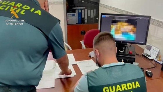 Investigan a un vecino de El Ejido por estafa en la venta de vehículo con el uso de un logo comercial