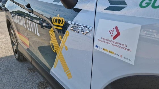 Detenido un hombre en El Ejido por usar el logo de una empresa de Valencia para vender coches por internet
