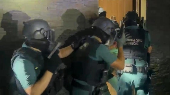 Doce detenidos en tres operaciones simultáneas en El Ejido, con 6.000 plantas de marihuana intervenidas