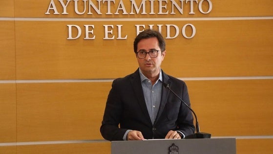 El alcalde de El Ejido lamenta los últimos apuñalamientos por parte de migrantes que «no deberían estar aquí»