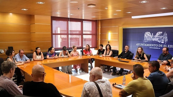 Un plan estratégico comercial para sentar las bases de trabajo entre administración y empresas